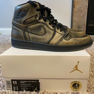 Jordan 1 Retro High Wings Size 11 Black/Black/Metallic Gold AA2887-035